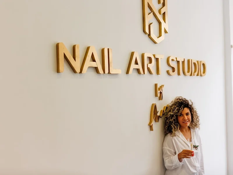 Nail Art Studio By Anca