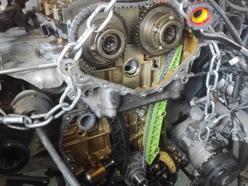 Service Auto Bacau BRO Garaj, Revizii cutii automate, Incarcare freon