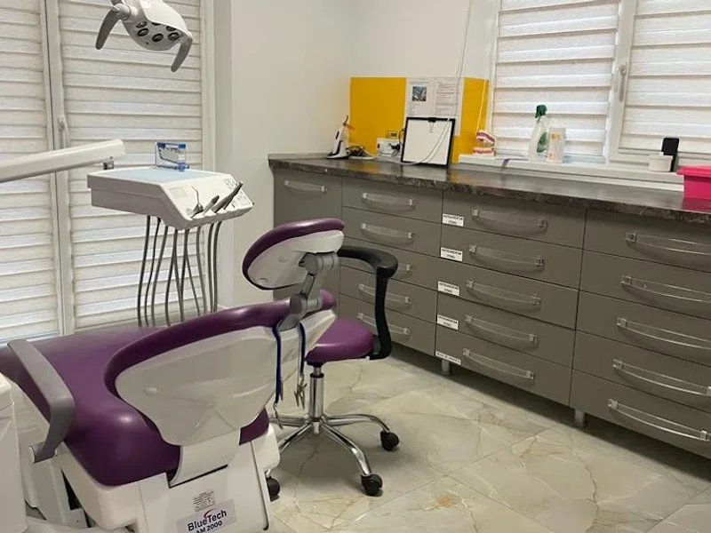 Super Smile by Dr.Teodora Țene