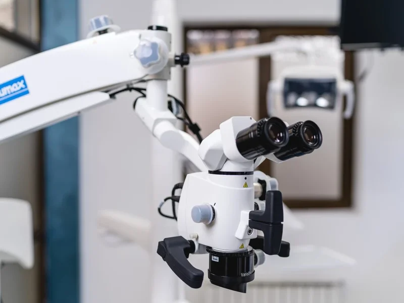 Implant dentar Sibiu - Smiles by Dr. Buza