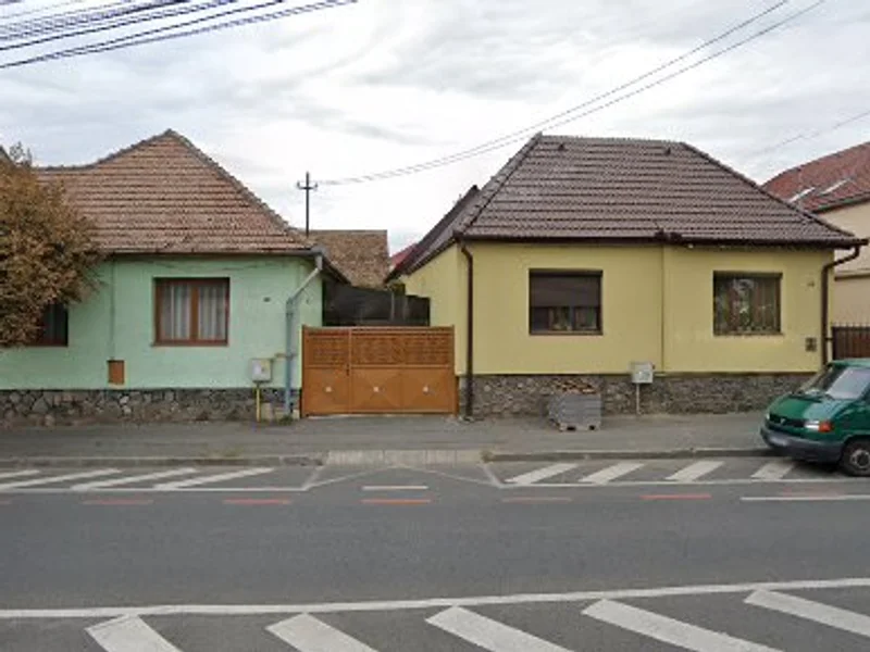 Cabinet Veterinar 24