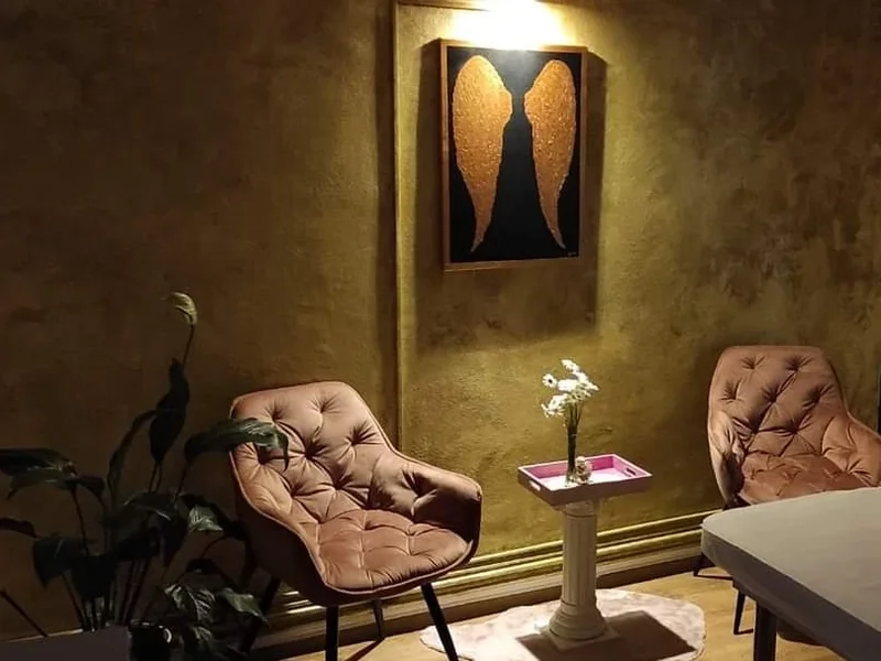 Golden Wings Therapy - by Claudia Masaj Sibiu