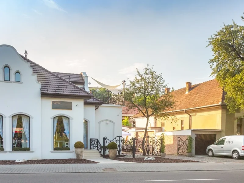 Restaurant Nivo Resto Lounge