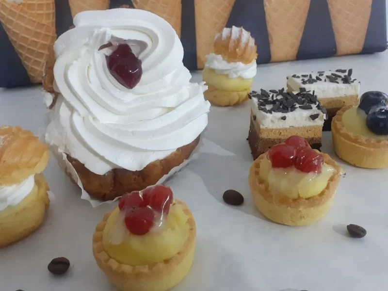 VEDOIMPEX Cafenea / Patiserie