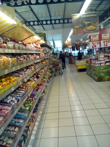 Carrefour Market