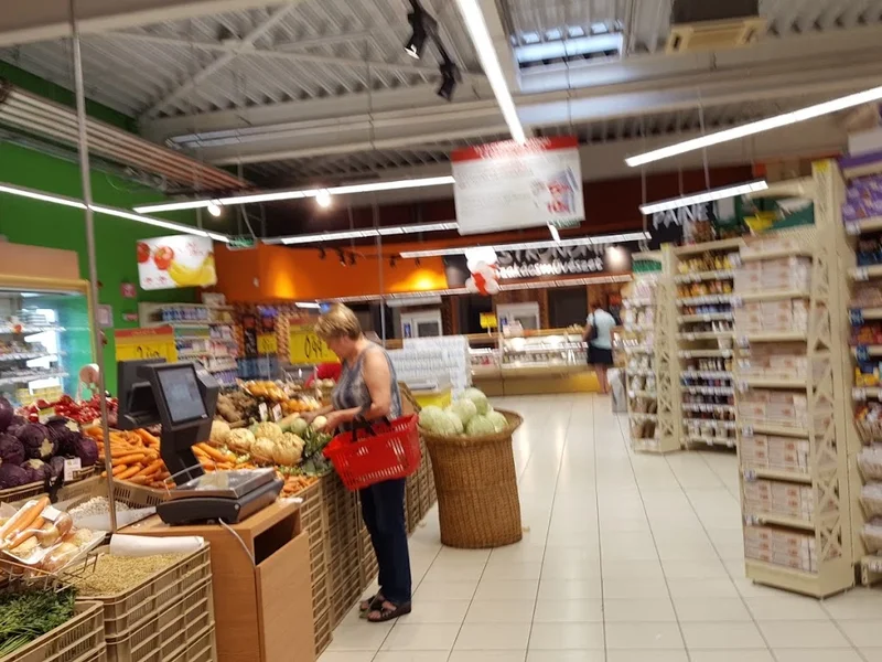 Carrefour Market