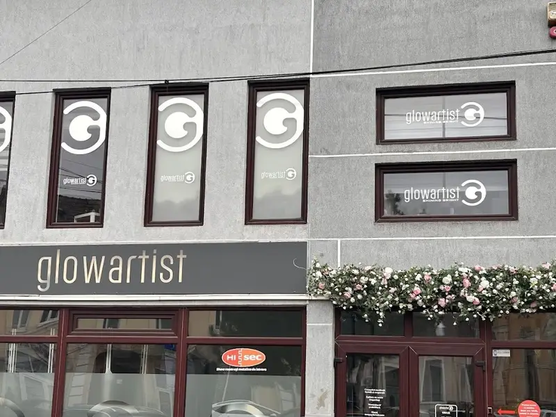 Glowartist Salon