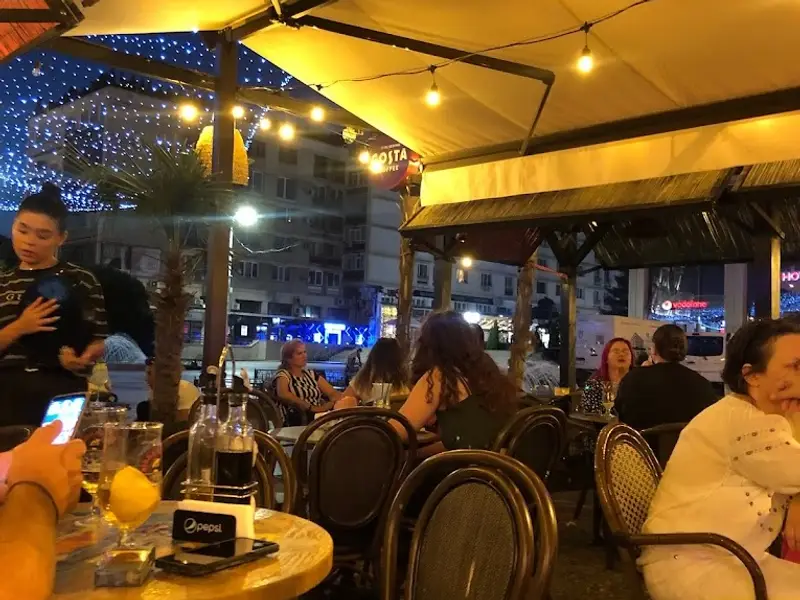 Cafeneaua Piața Unirii