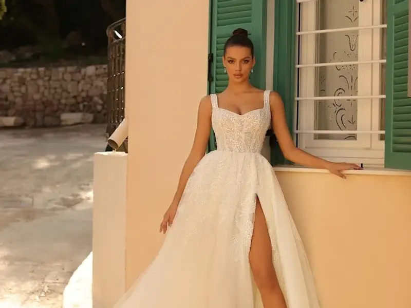 LaNovia - Rochii de Mireasa