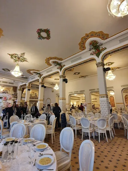 Queen Mary, Restaurant & Ballroom