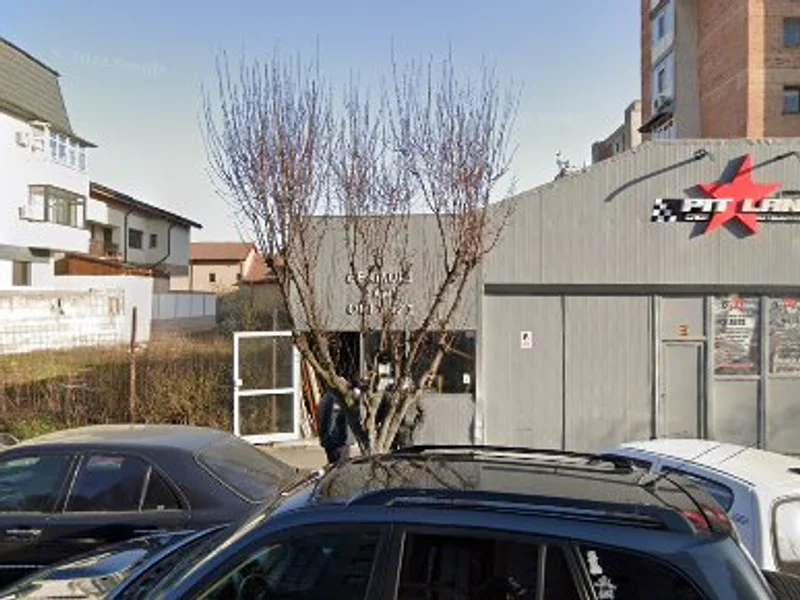 WZW AUTO Magazin piese auto asigurări RCA Service Auto