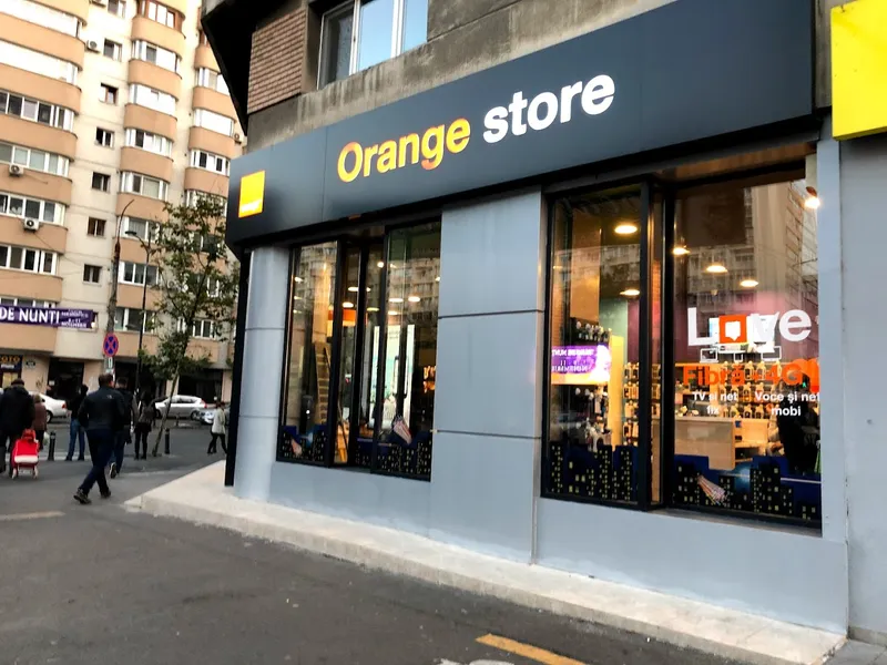 Orange