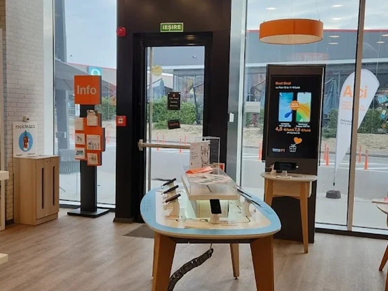 Orange Store