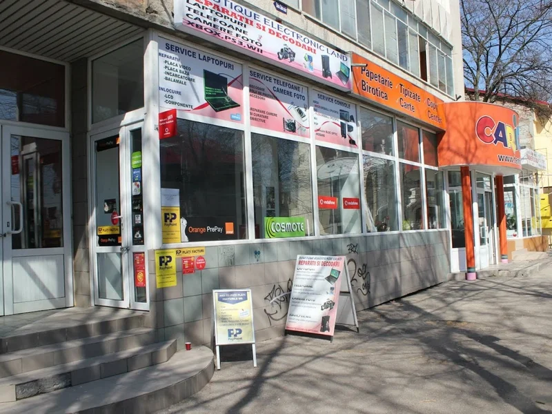 Sc Boutique Electronic Land Srl