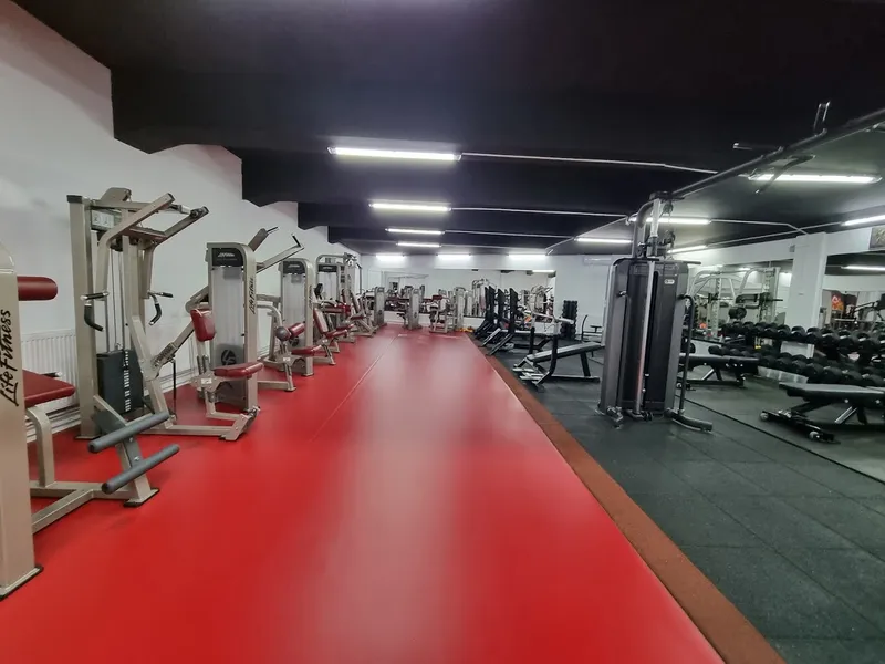 Kratos God's Gym