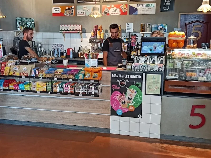 5 To Go Pitești Brico Depot