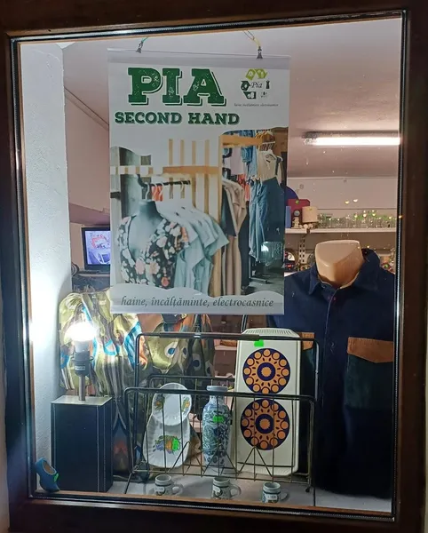 Pia Second Hand Magazin