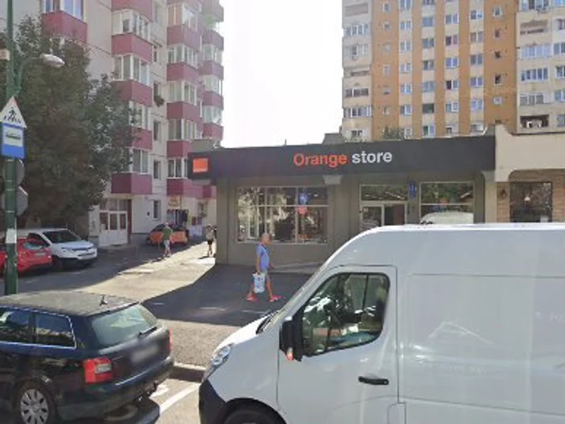 Orange store