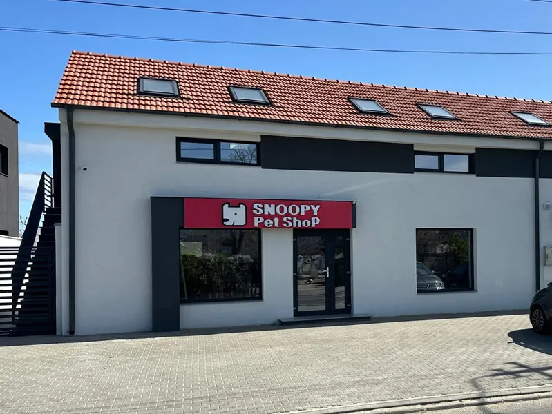 Snoopy Pet Shop