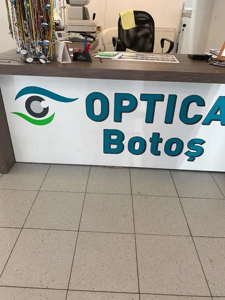 Optica Botos