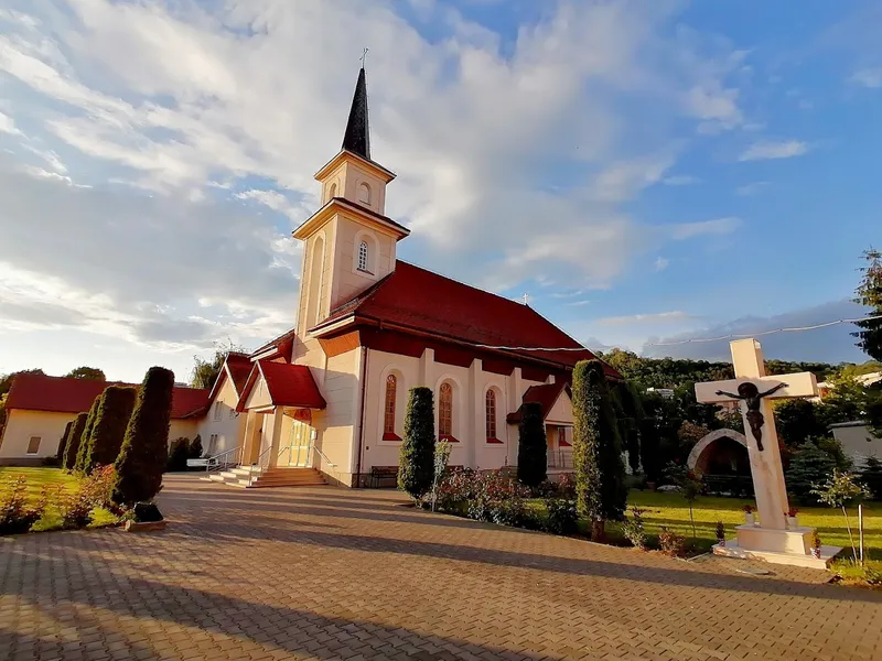 Biserica Greco-catolică Adormirea Maicii Domnului