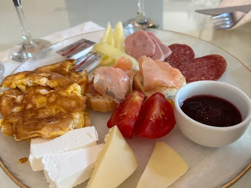 Hotel Boutique Vila LaKastel