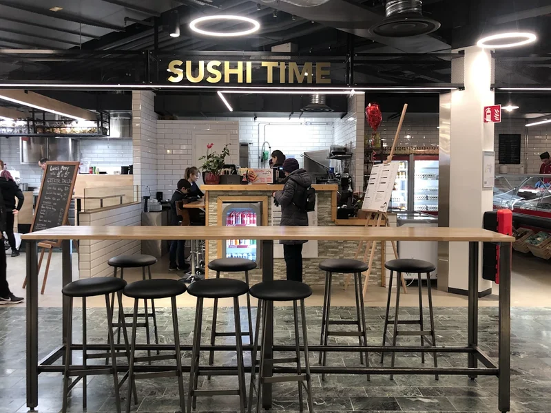 SUSHI TIME | Lyxig och god sushi i Hallunda saluhall
