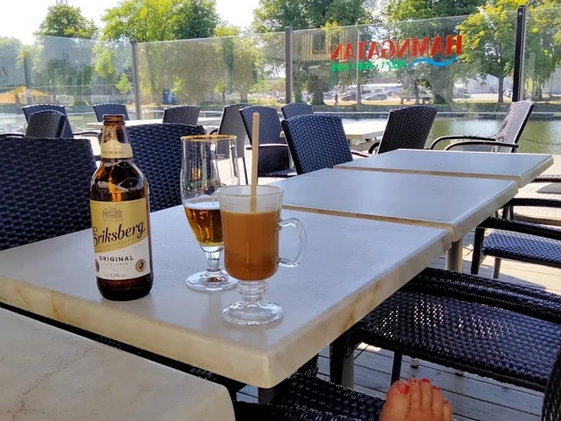 Hamngatan pizzeria café & bar