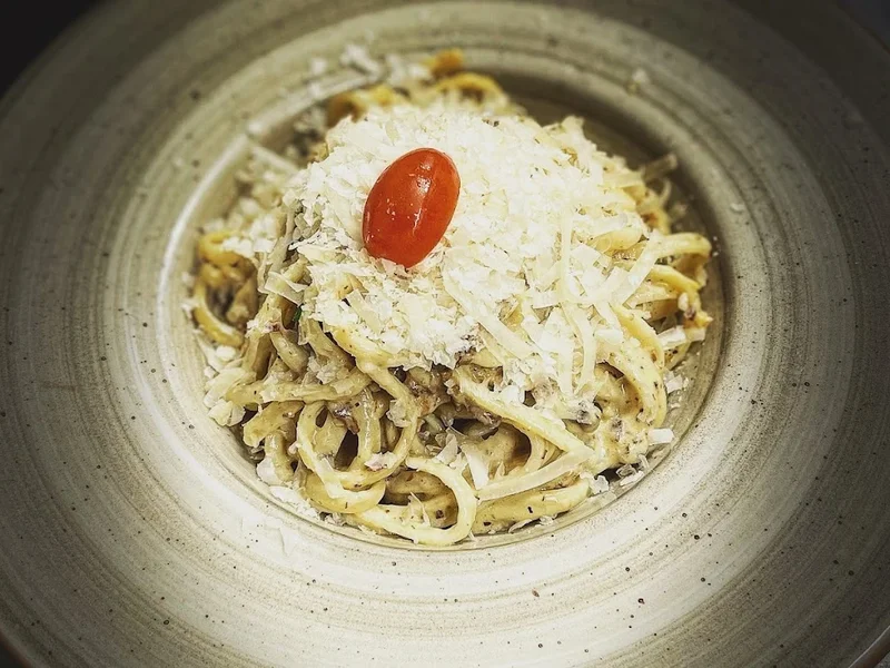 Fontana Di Trevi, Restaurang