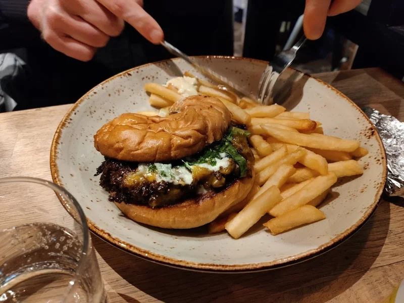 Lilla Oliven Restaurang