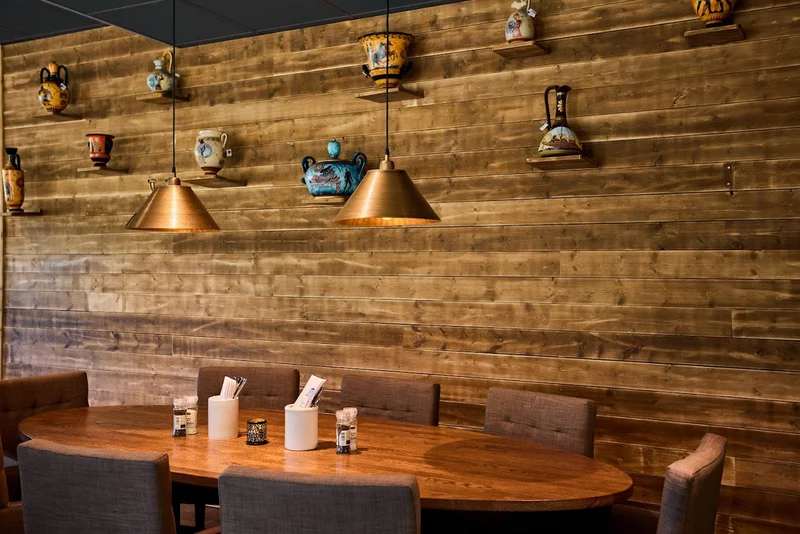 GREKISKA grill & bar