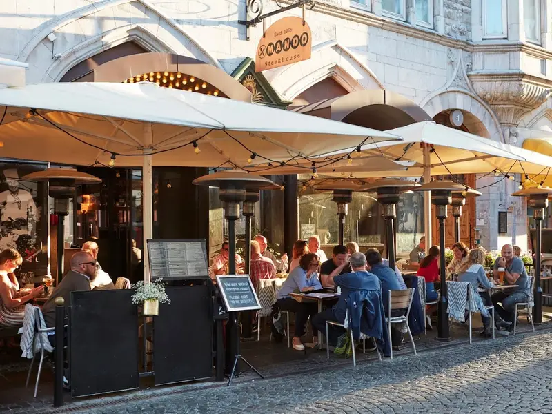 Mando Steakhouse & Bar