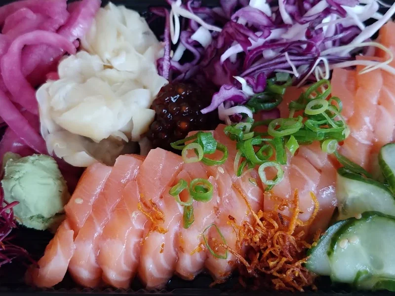 REKO SUSHI & BOWLS på Tågaborg AB