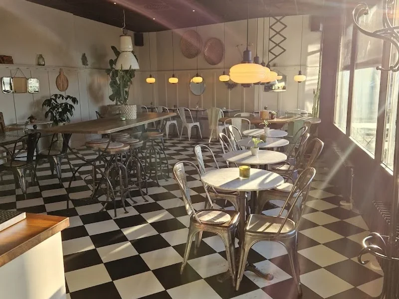 Café Viskan Knalleland