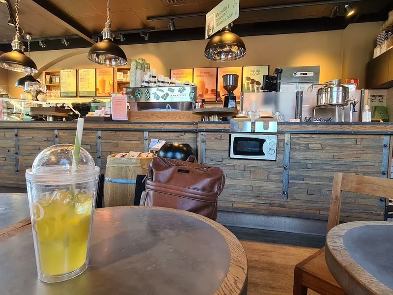 Espresso House Södertälje station