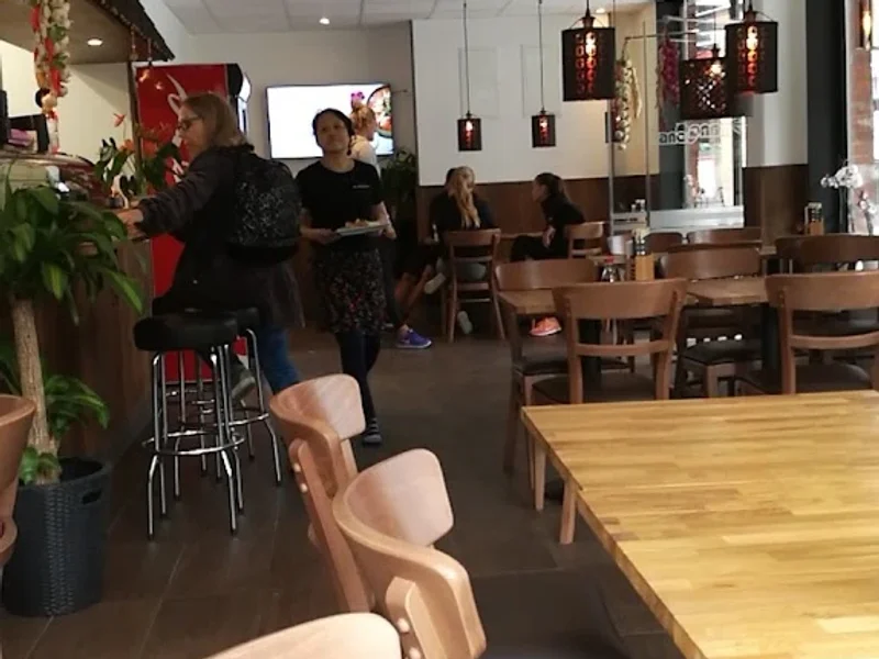 Mango Sushi och Thai