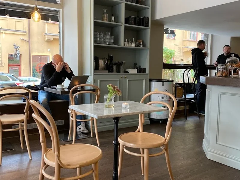 Caffè Mezzo