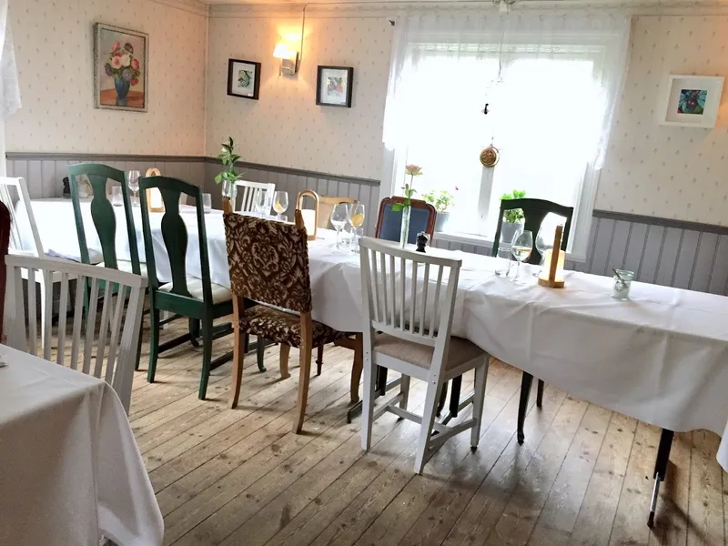 Restaurang Skänkstugan & Nygårds Värdshus