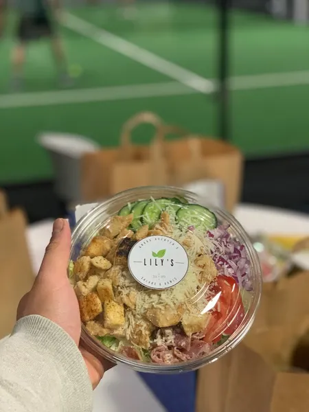 Lily´s salads & bowls