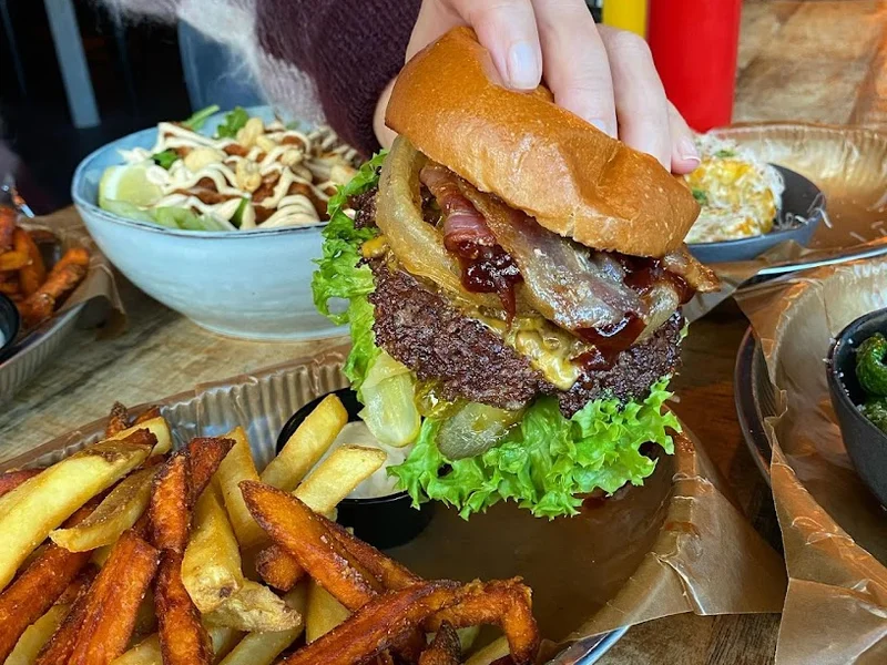 KRUBB BURGERS SUNDBYBERG