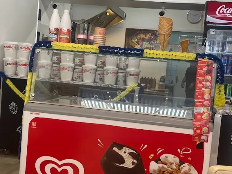 Letchi - Cafe Trelleborg