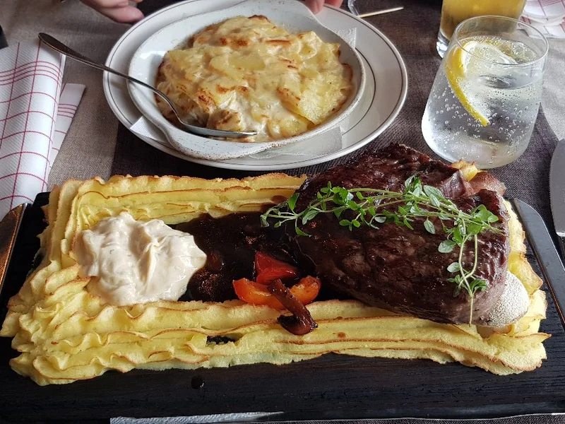 Ristorante Toscanini - Restaurang/Lunch Tyresö