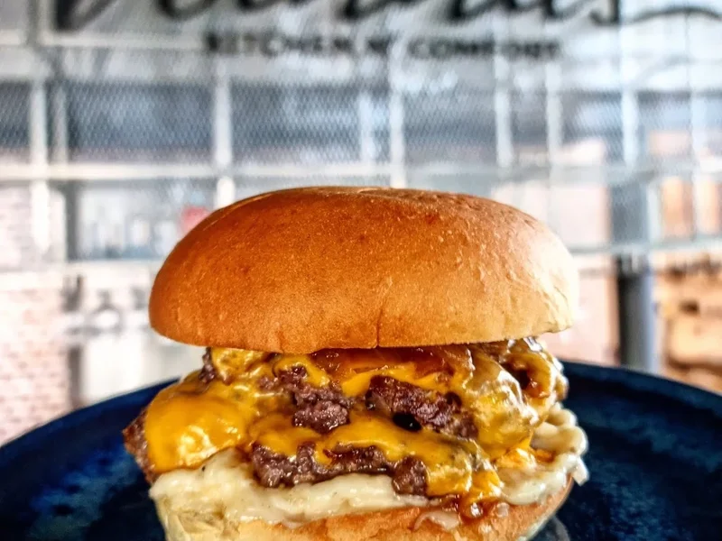 Winnie's Kitchen n' Comfort