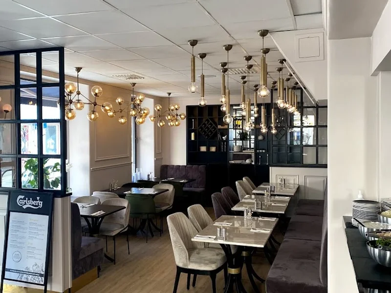 Restaurang & Pizzeria Rhodos