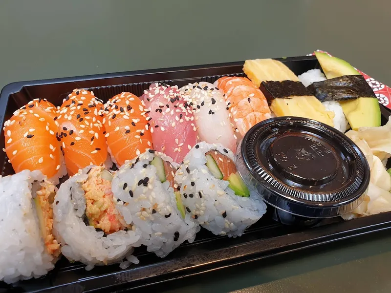 Sashi Sushi Salad Burlöv center