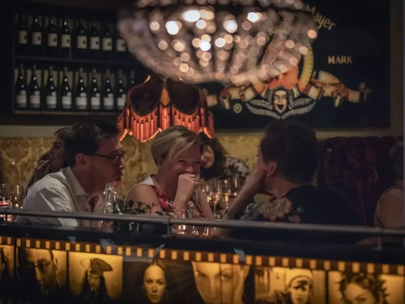 Restaurangbiografen Park AB