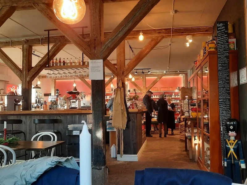 Ladugård 206 I Saluhall I Ost I Delikatesser I Bistro I Inredning