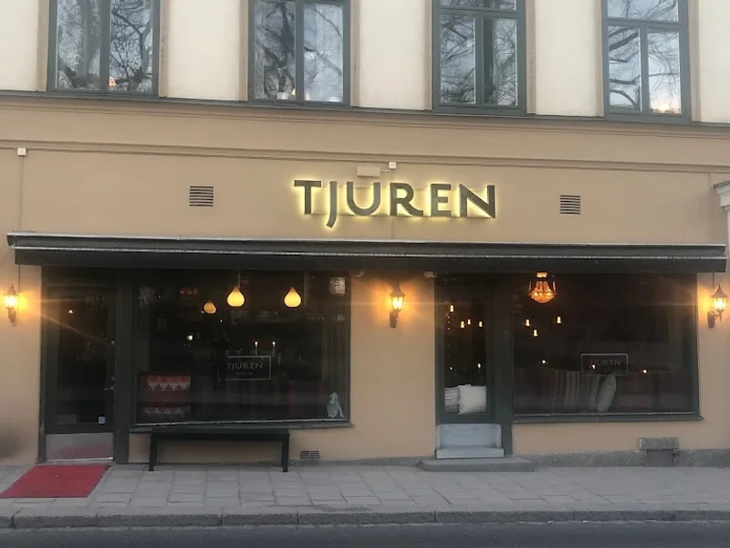 Tjuren