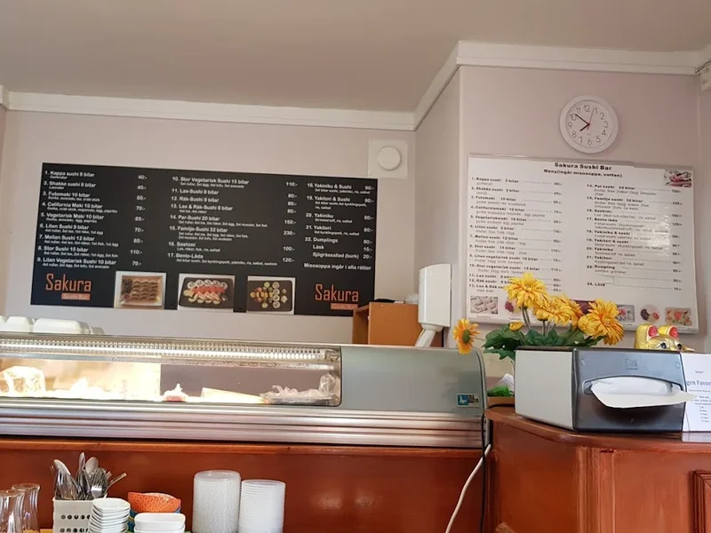Sakura Sushi Bar