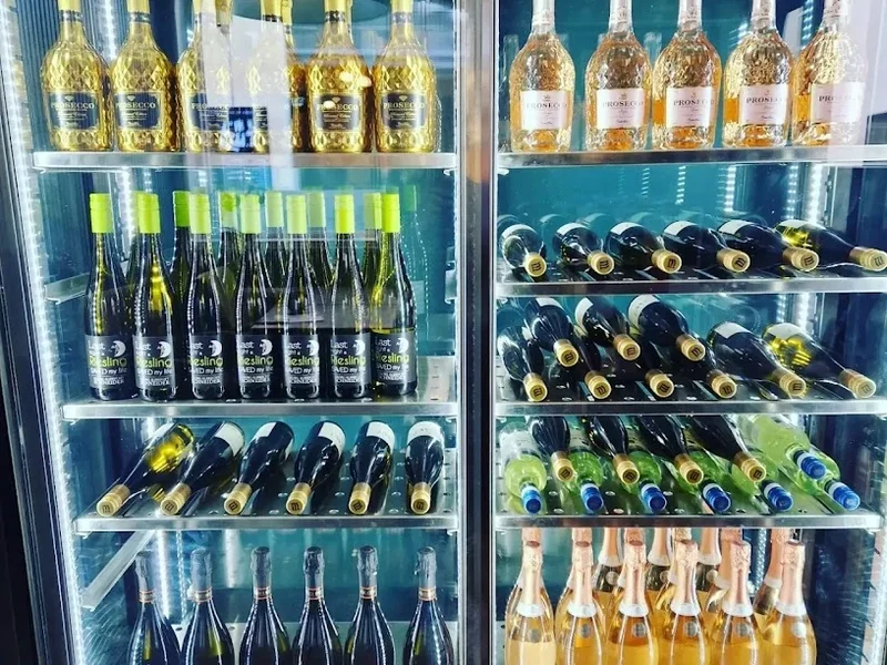 Brasserie Lounge Dinner Coffee- Café Norrköping